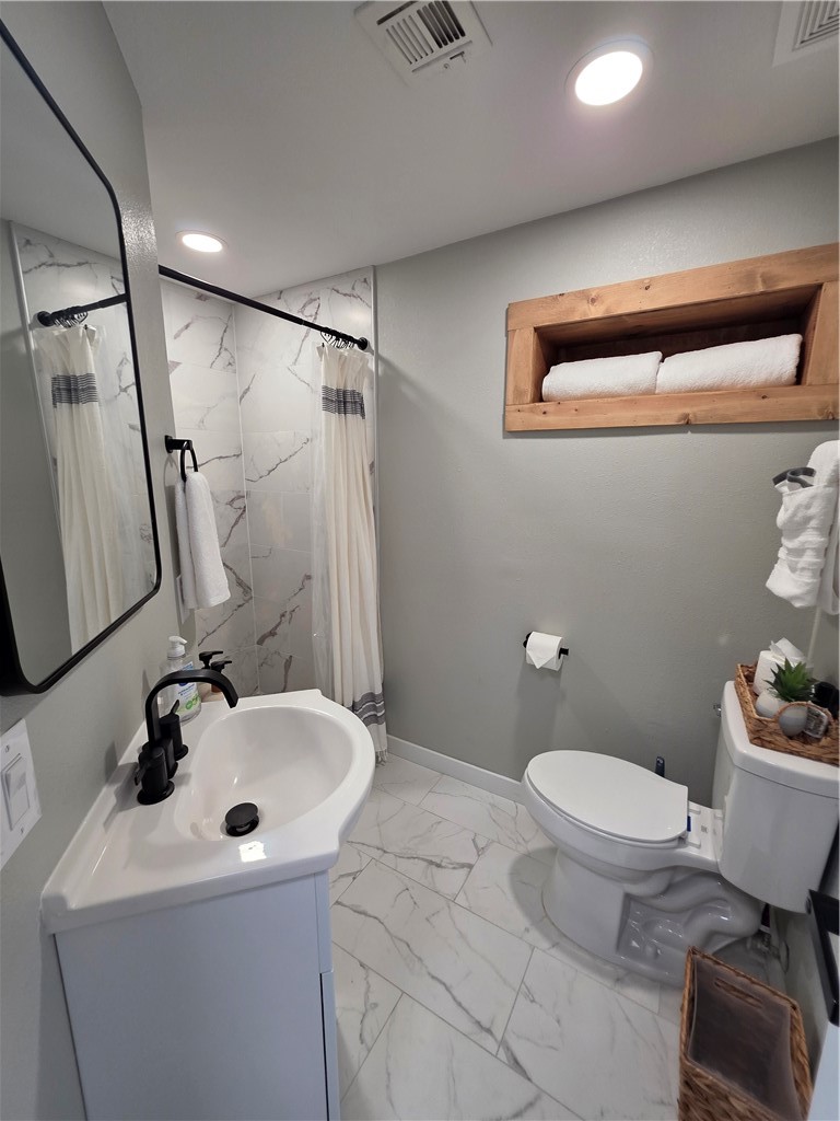 2402 SE Jayel Terrace 1