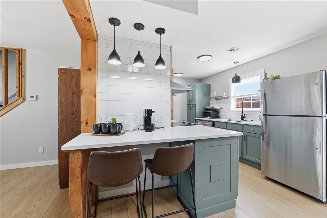 2402 SE Jayel Terrace 1