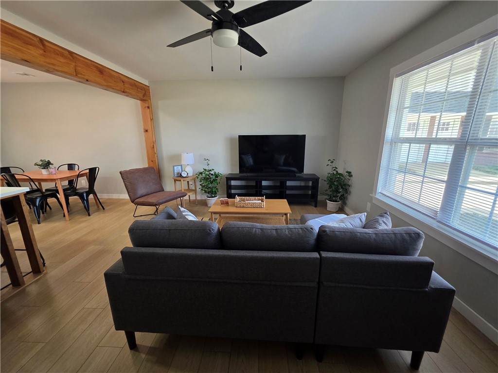 2402 SE Jayel Terrace 1