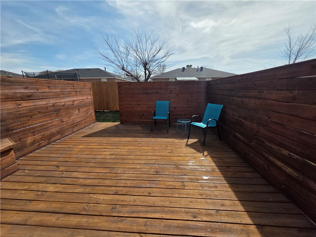 2402 SE Jayel Terrace 1