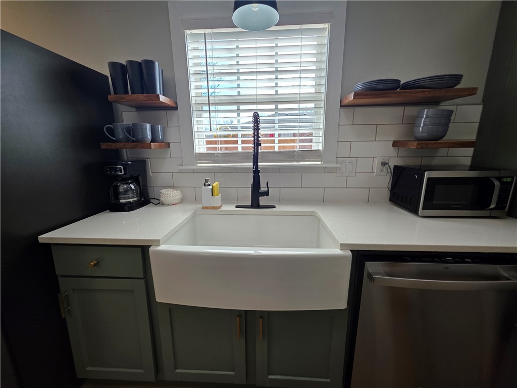 2402 SE Jayel Terrace 4