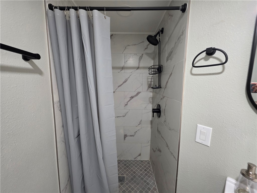 2402 SE Jayel Terrace 4