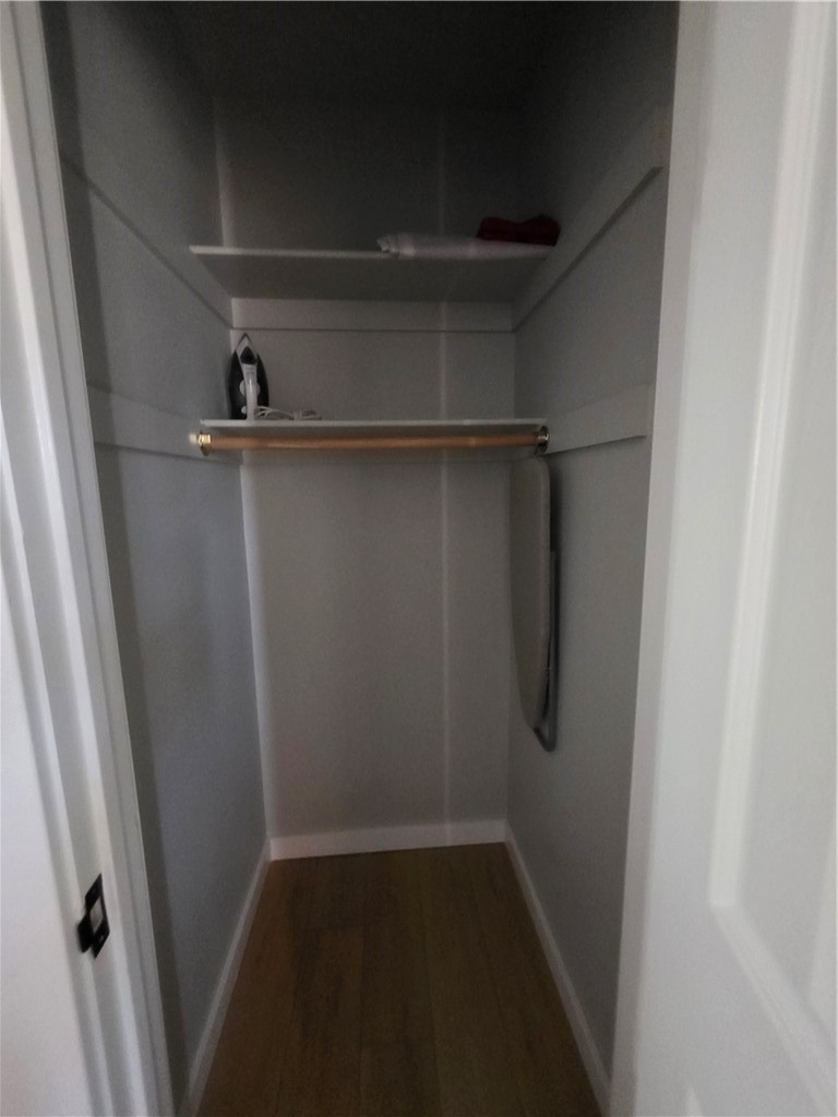 2402 SE Jayel Terrace 4