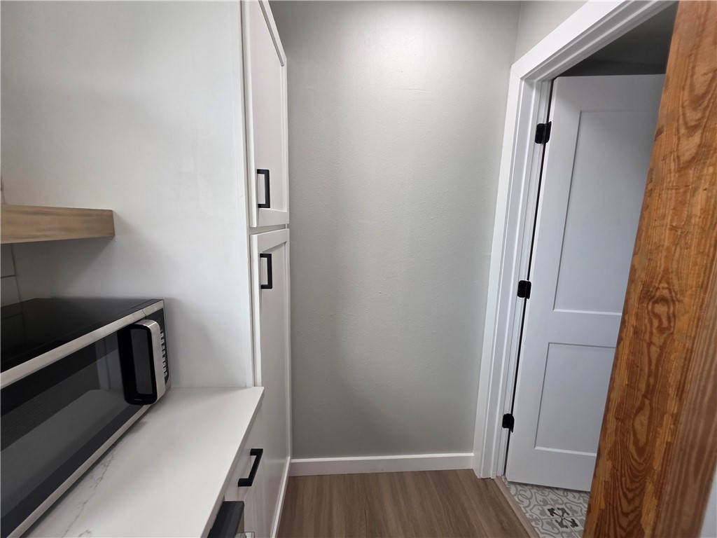 2402 SE Jayel Terrace 2