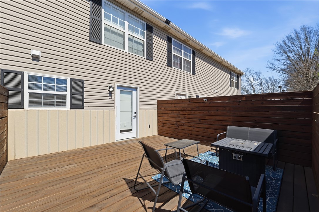 2402 SE Jayel Terrace 2