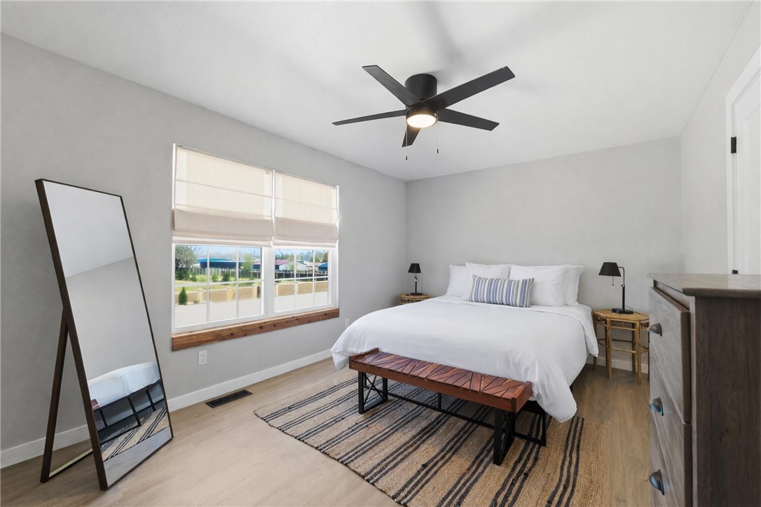 2402 SE Jayel Terrace 2
