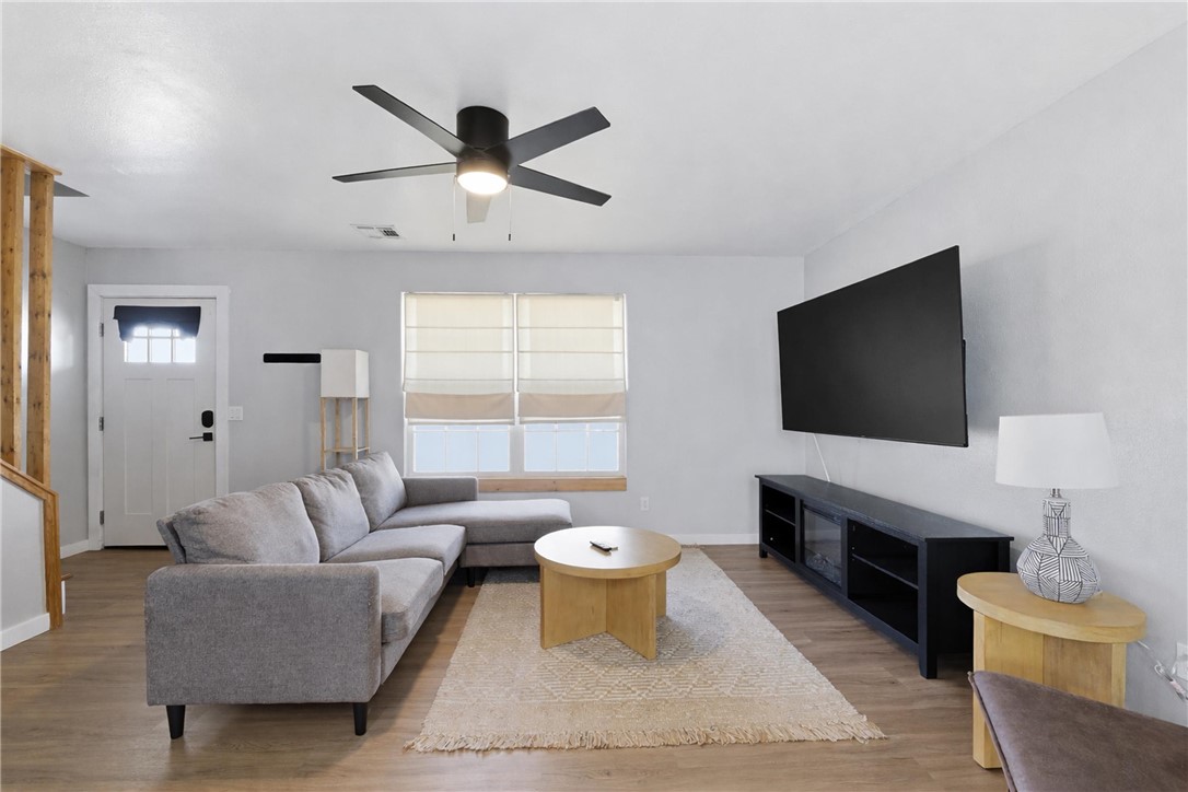 2402 SE Jayel Terrace 2