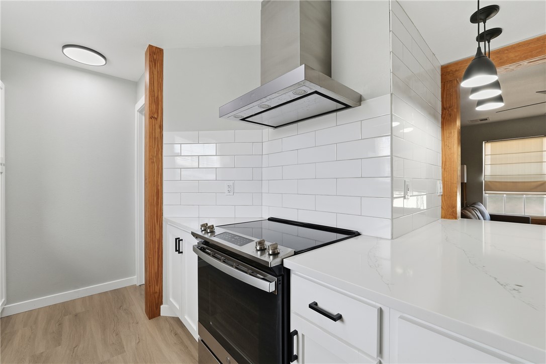 2402 SE Jayel Terrace 2