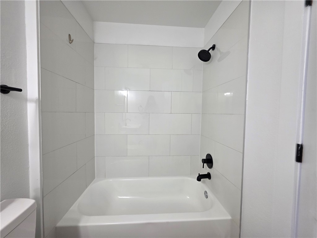 2404 SE Jayel Terrace 3