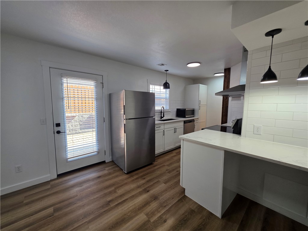 2404 SE Jayel Terrace 3