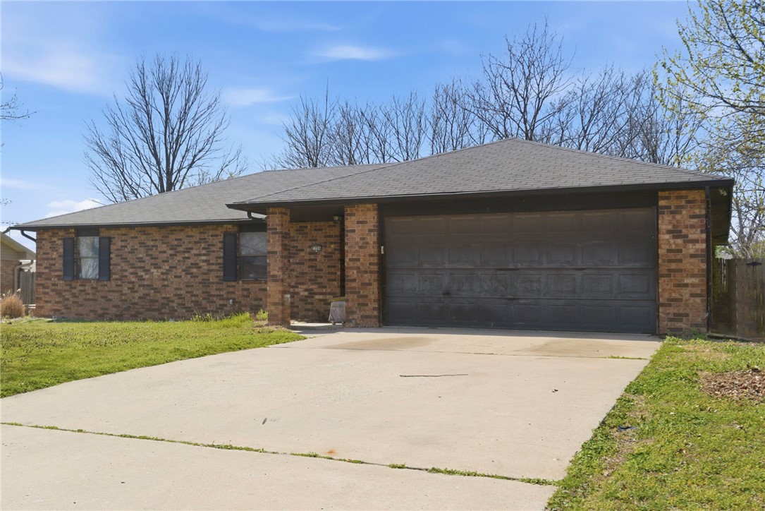 2706 S 43rd Place