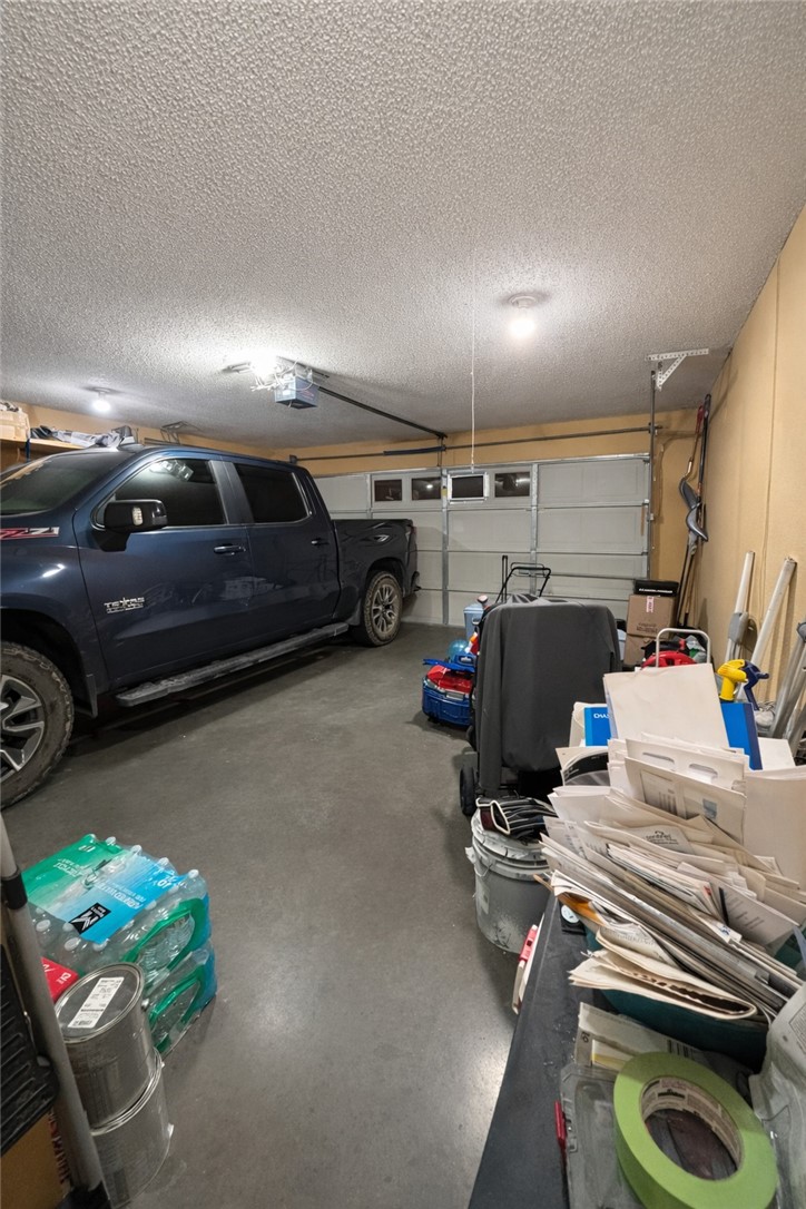 3807 W Locust Street