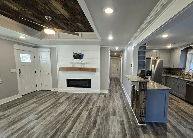 2307 Beth Lane