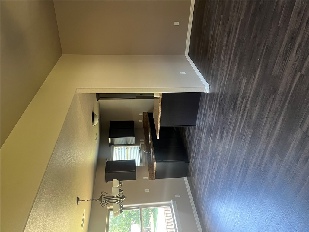 3413 Knox Loop