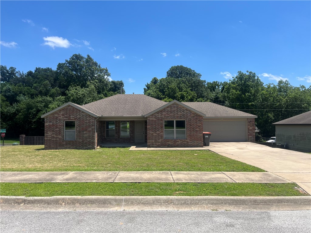 3413 Knox Loop