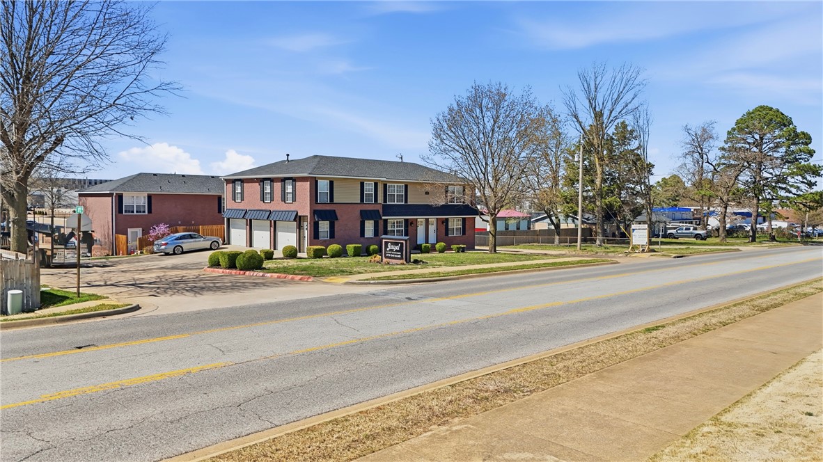 2304 SE Jayel Terrace 2