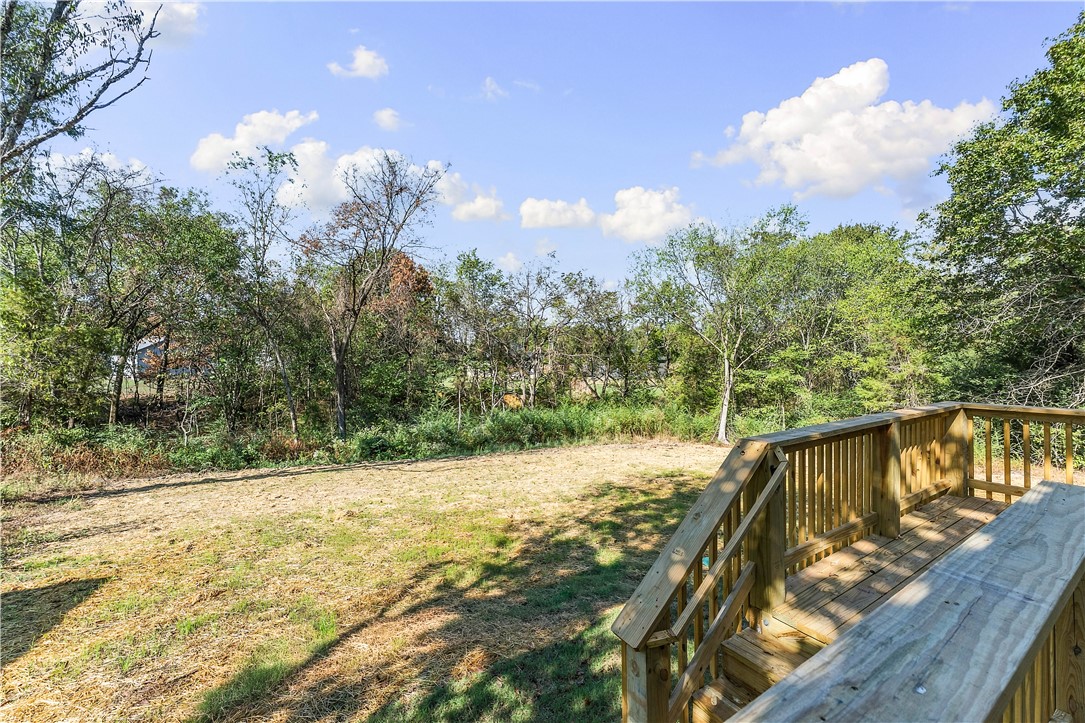 11 Lathrop Drive