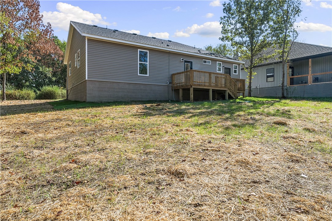 11 Lathrop Drive