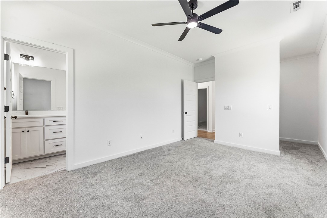 11 Lathrop Drive