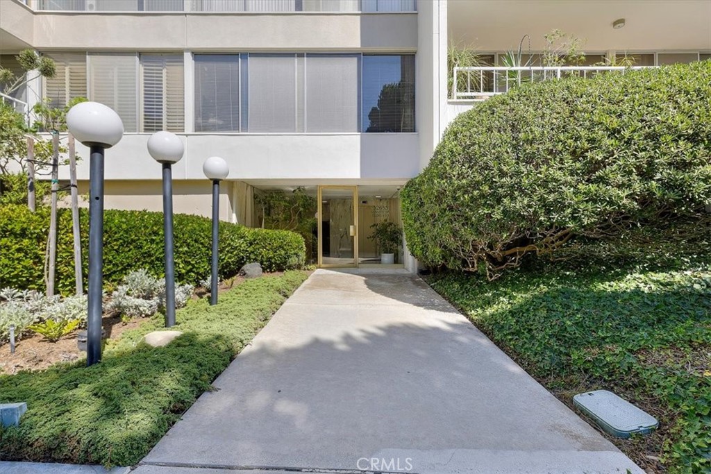 32653 Seagate Drive 208