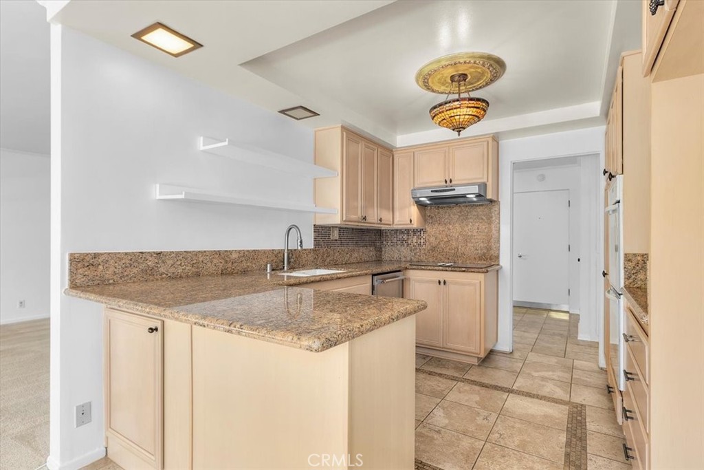 32653 Seagate Drive 208