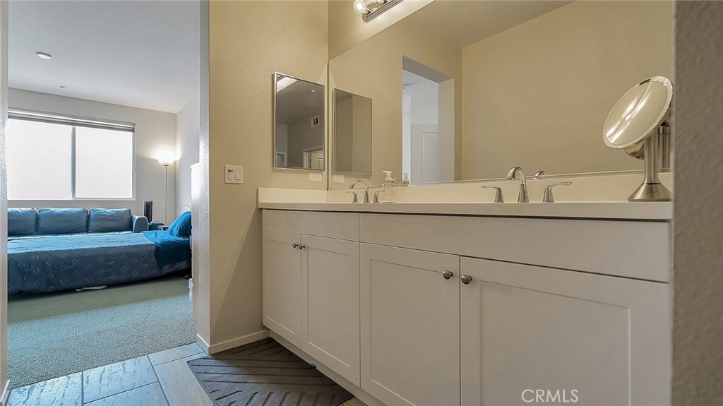 13021 Central Avenue 402