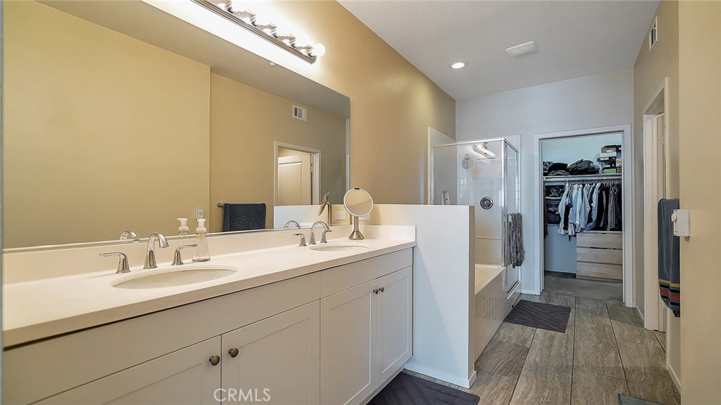 13021 Central Avenue 402