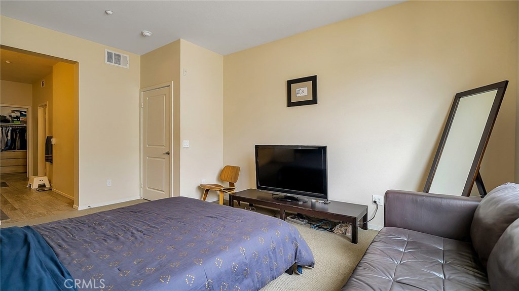 13021 Central Avenue 402