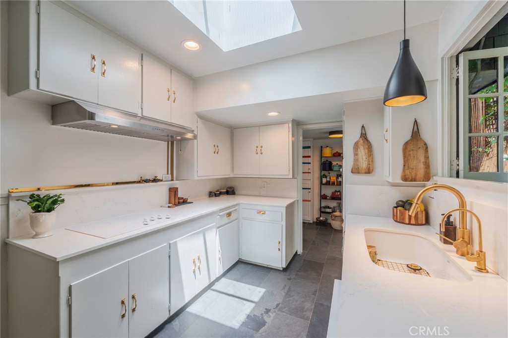 9861 Easton Drive