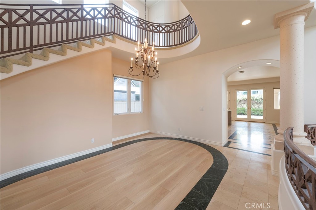 1300 Elm Avenue