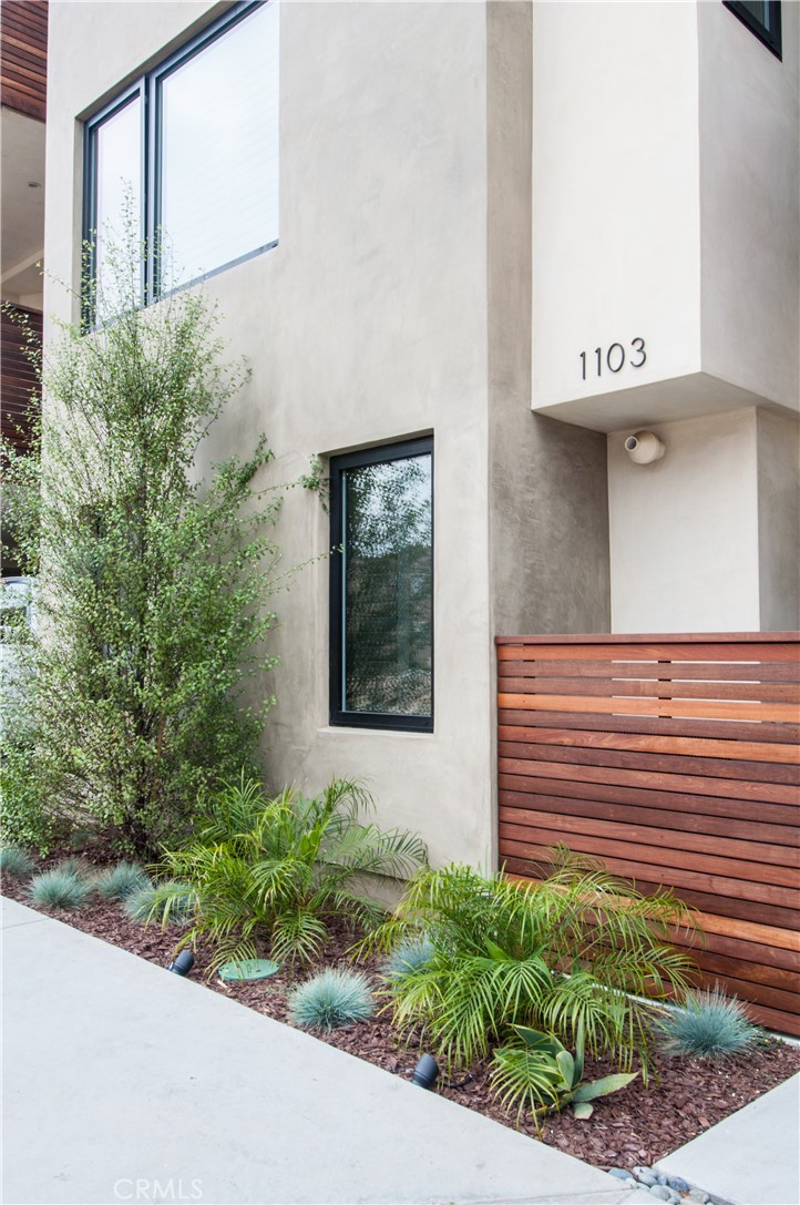 1103 Cypress Avenue