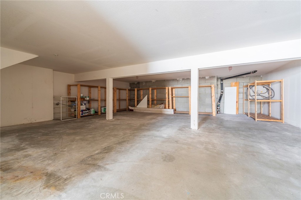 5402 W 149th 16