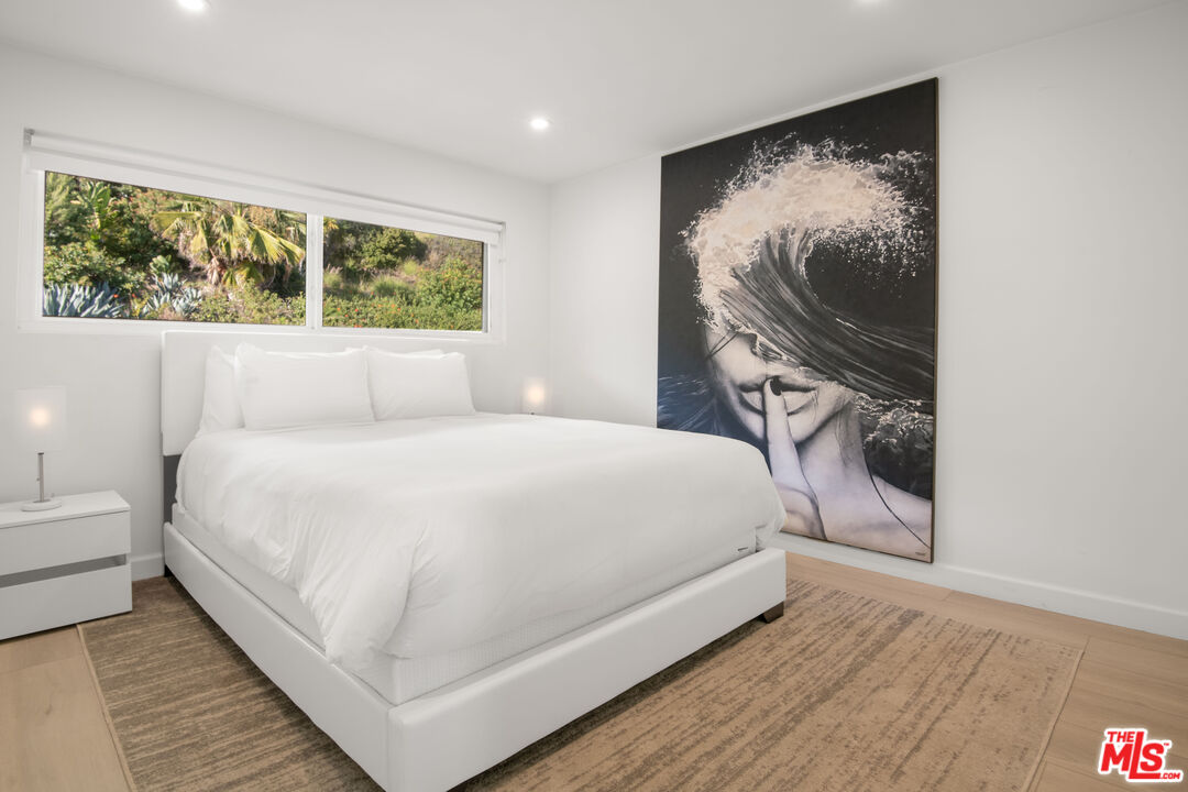 20747 Pacific Coast HWY Unit: 9