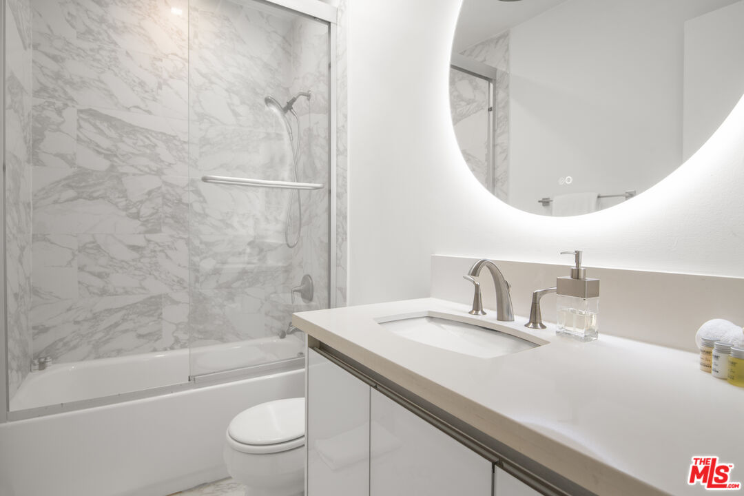 20747 Pacific Coast HWY Unit: 9