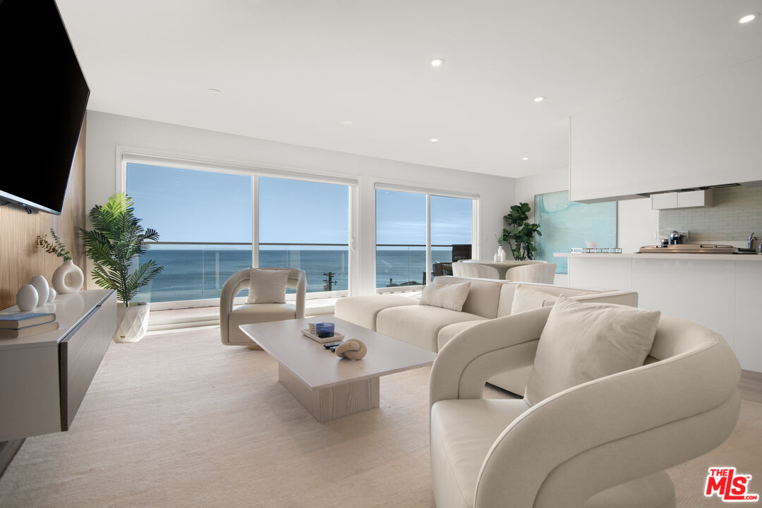 20747 Pacific Coast HWY Unit: 10