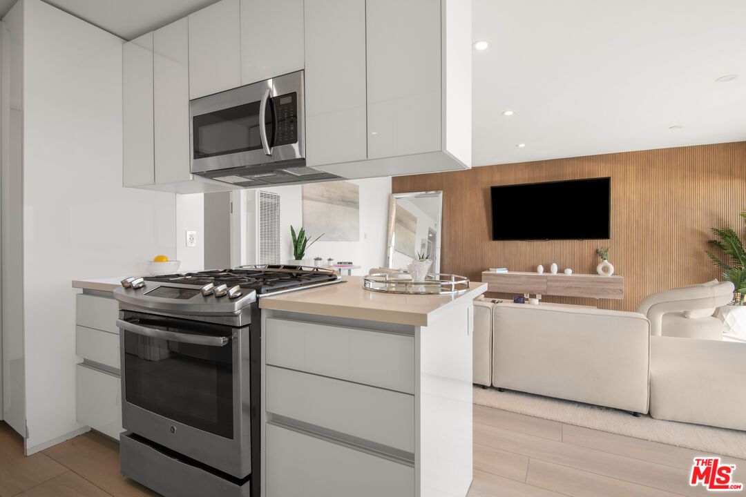 20747 Pacific Coast HWY Unit: 10