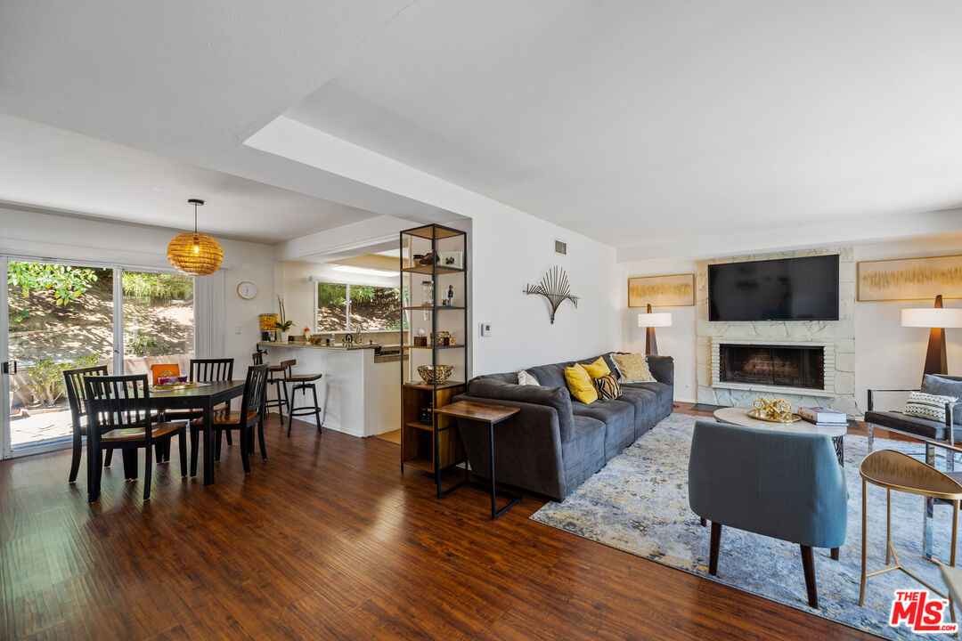 3539 Camino De La Cumbre