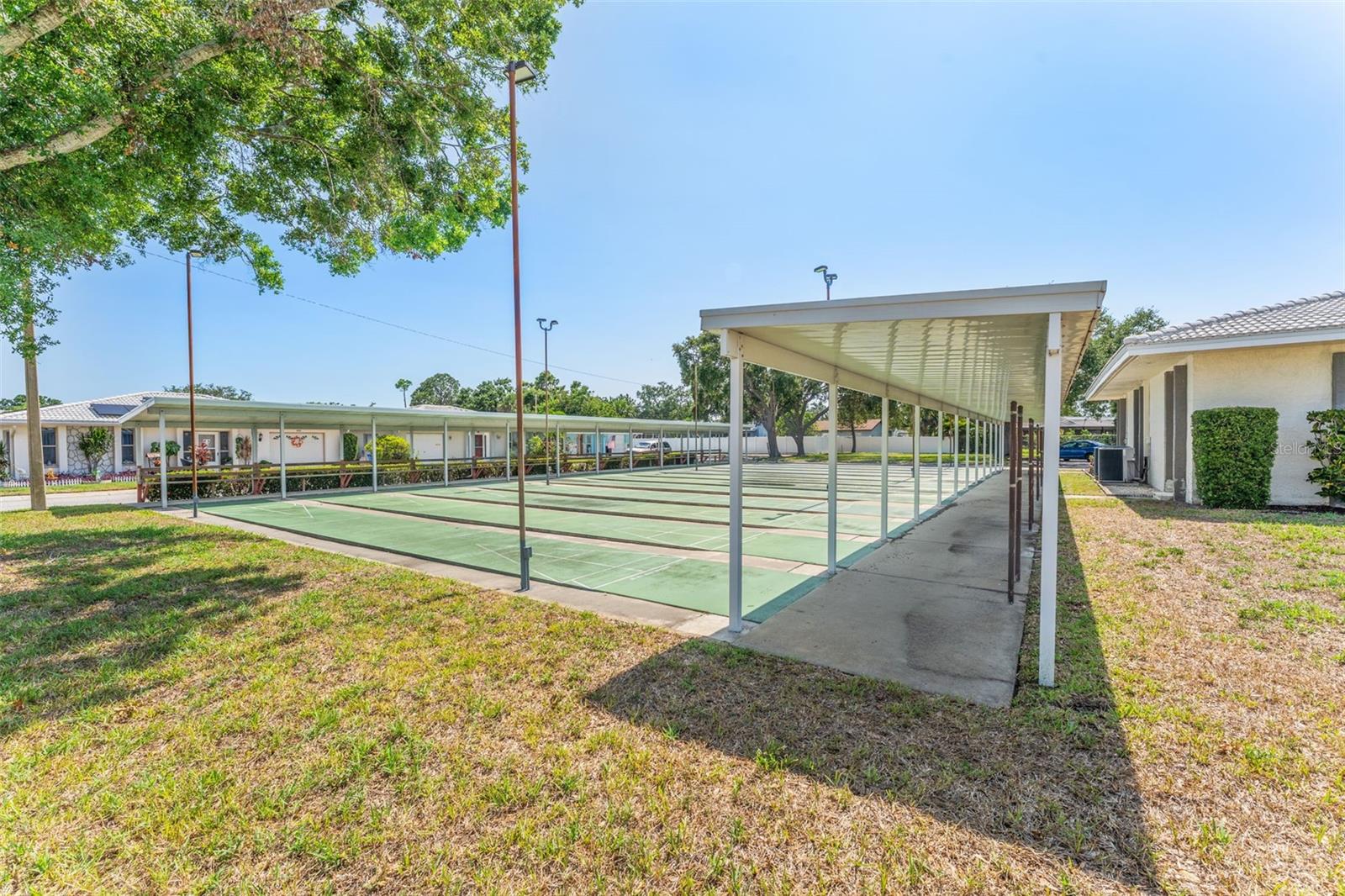 5377 SPRINGWOOD BLVD