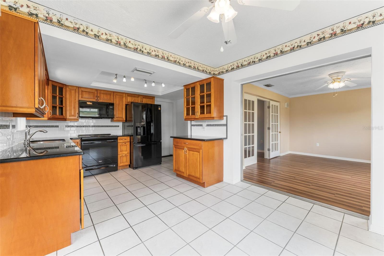 5377 SPRINGWOOD BLVD