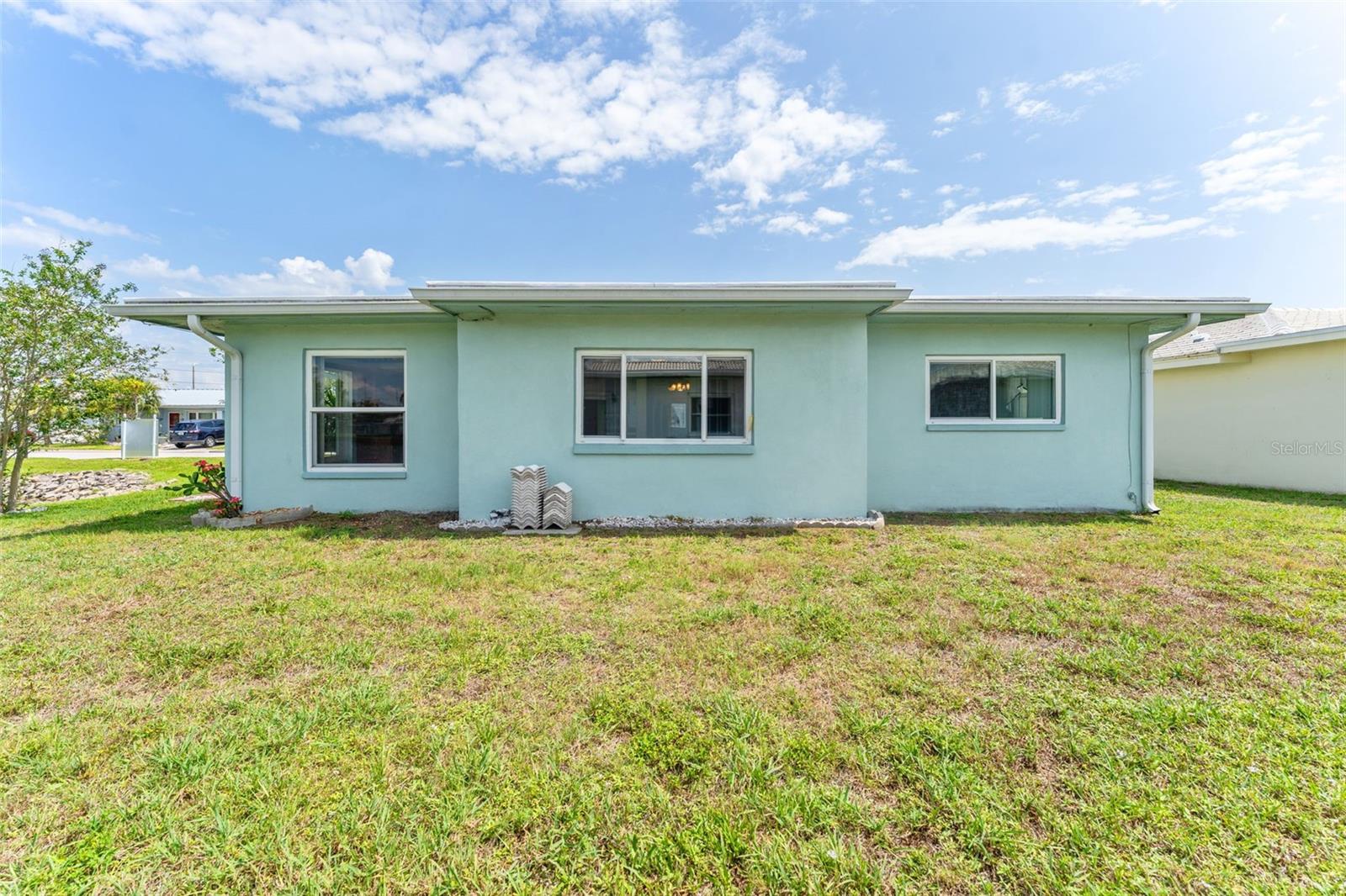 5377 SPRINGWOOD BLVD