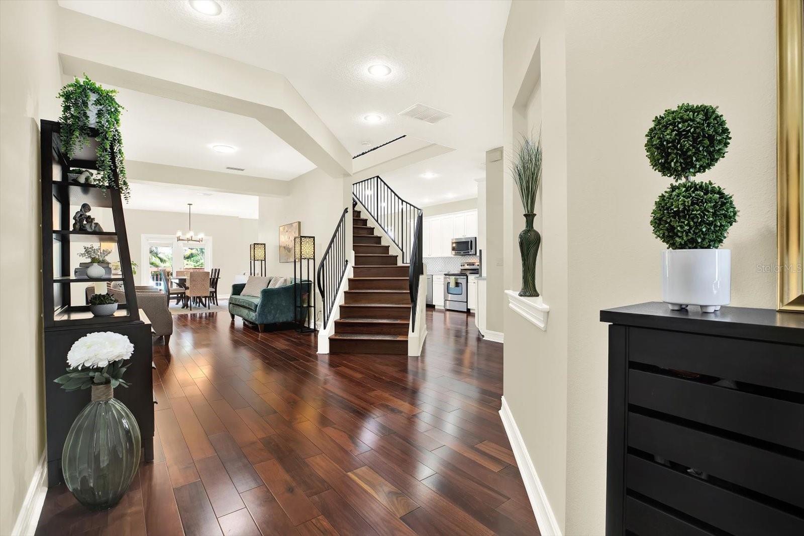 10403 SAINT TROPEZ PL