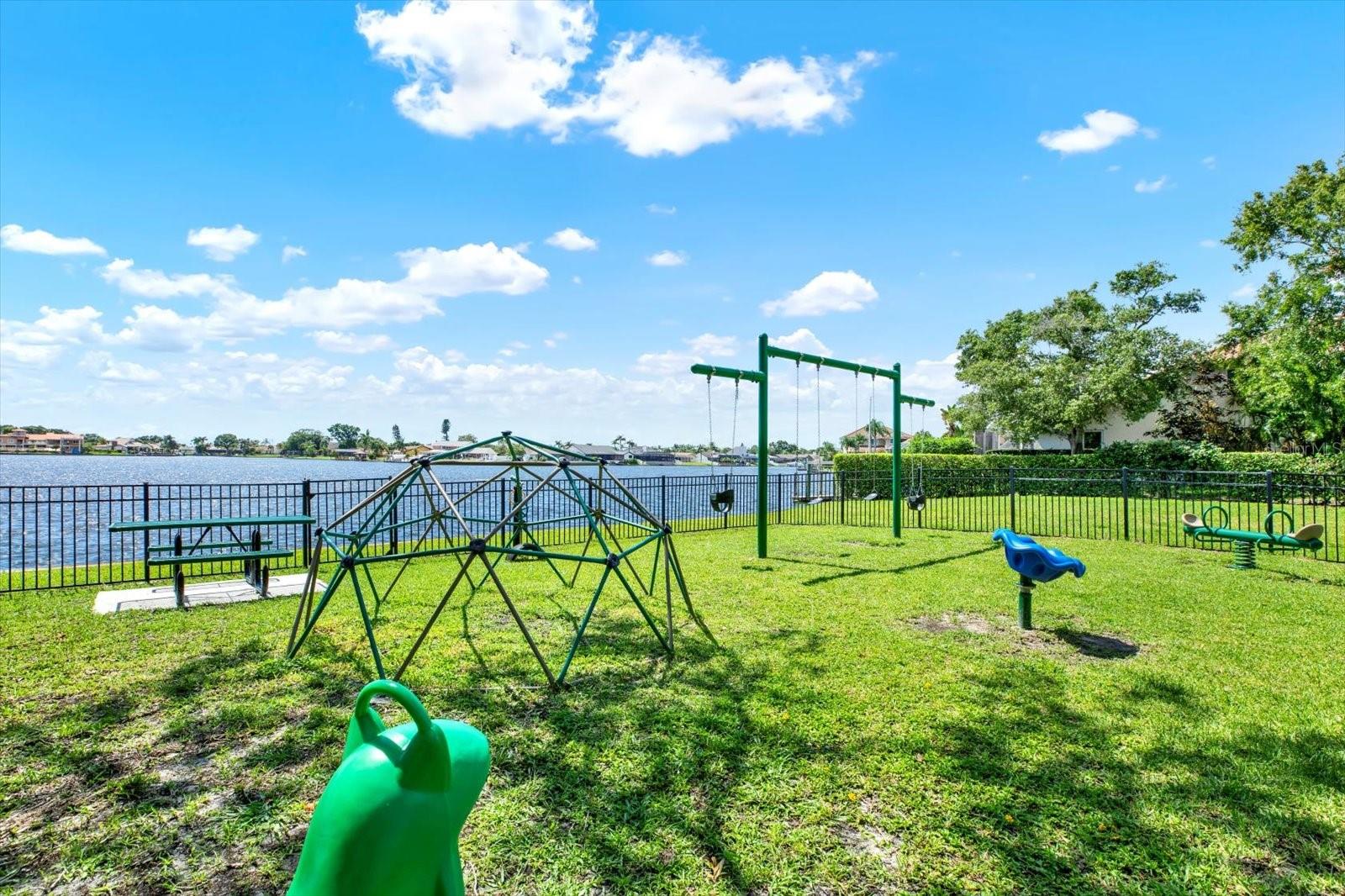 10403 SAINT TROPEZ PL