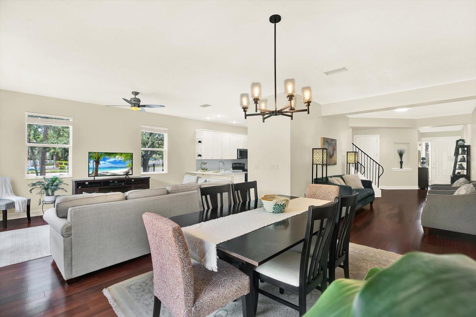 10403 SAINT TROPEZ PL