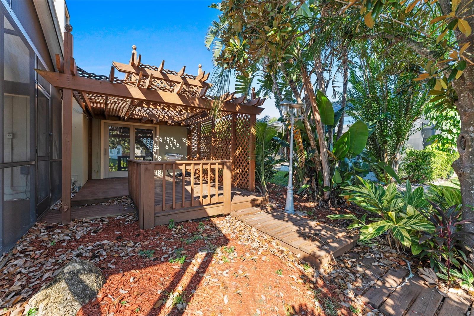 5819 DORY WAY
