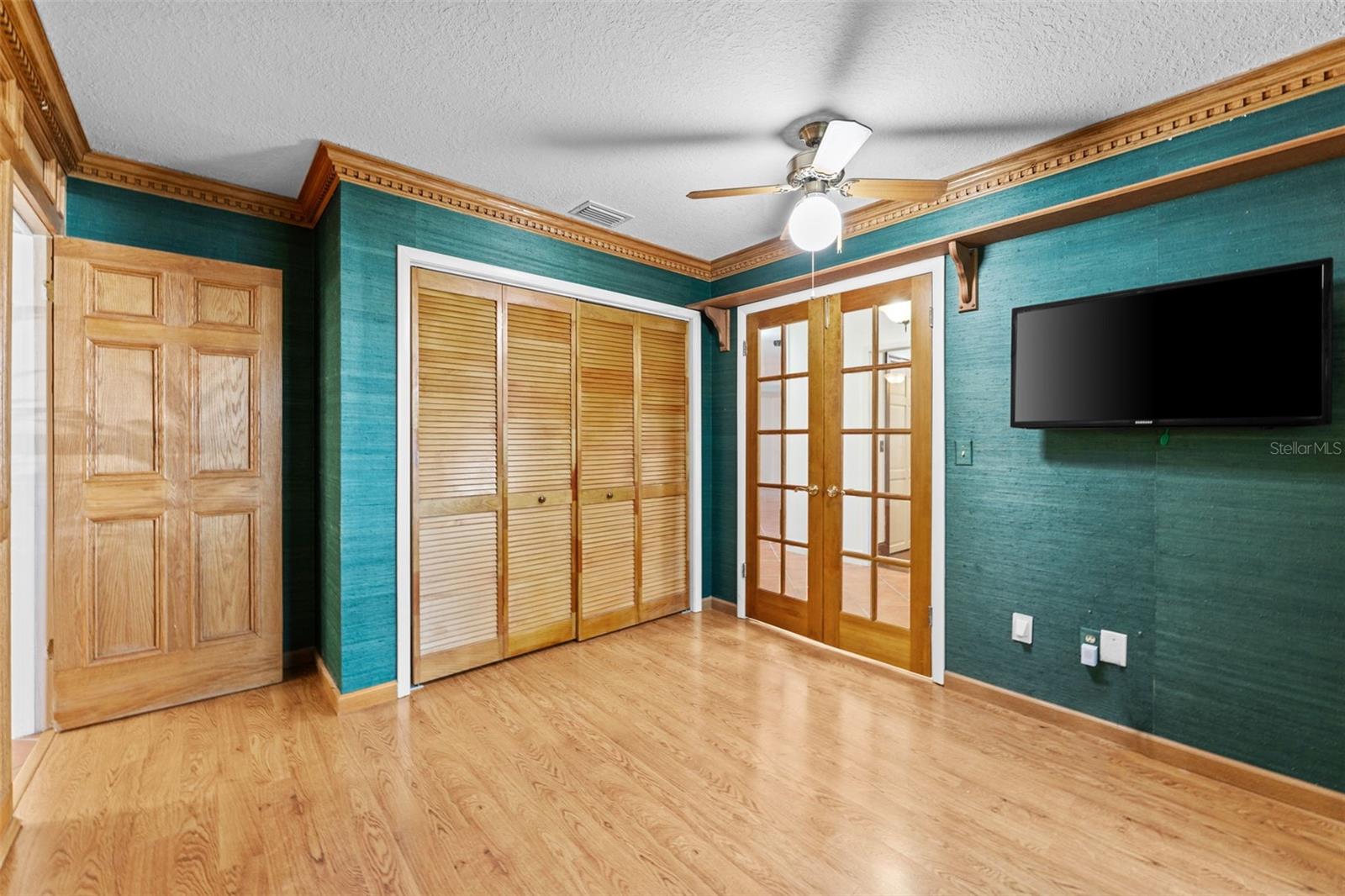 5819 DORY WAY