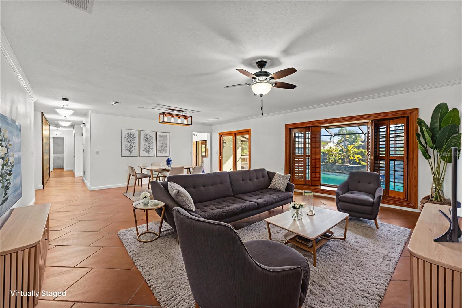 5819 DORY WAY