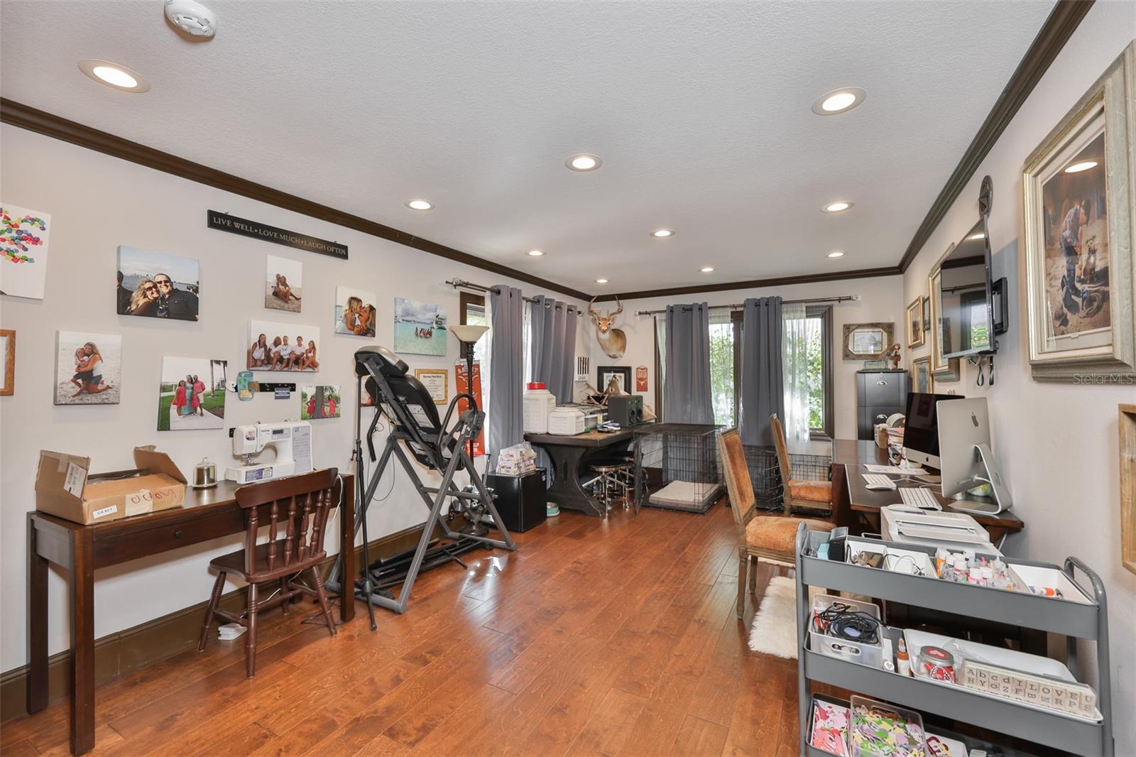 9805 COMPASS POINT WAY