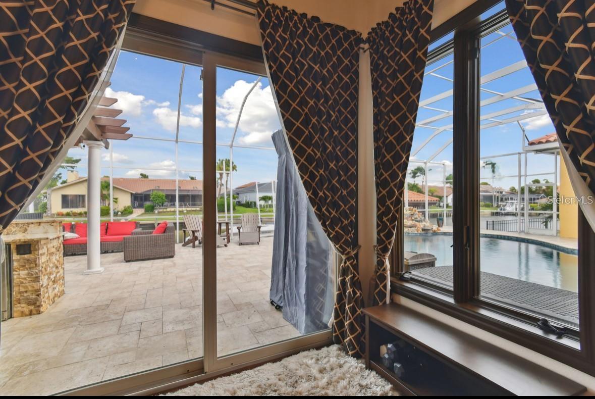 9805 COMPASS POINT WAY