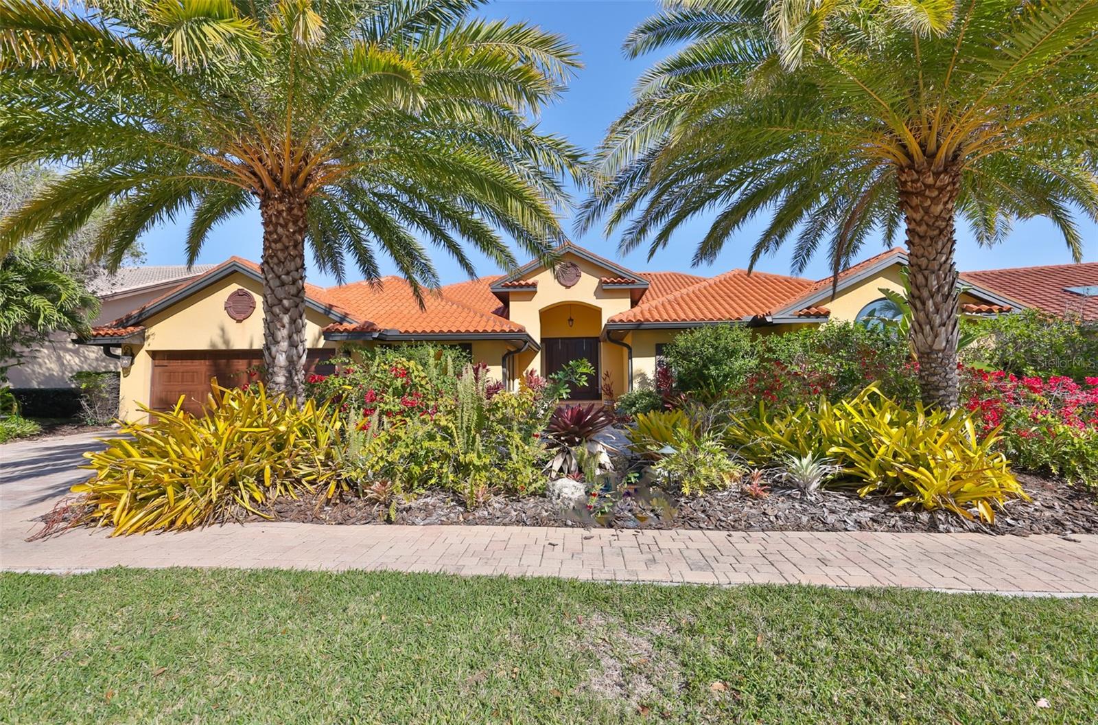 9805 COMPASS POINT WAY
