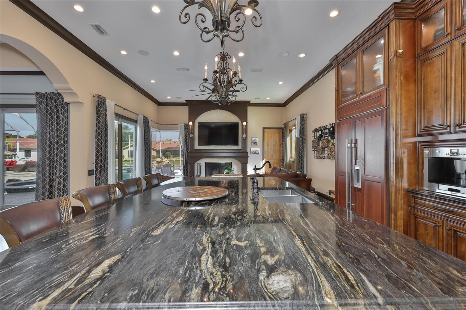 9805 COMPASS POINT WAY